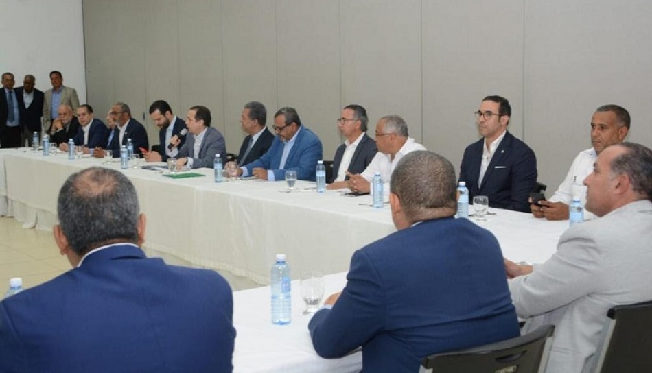 Leonel: Gobierno toma medidas incorrectas, cree todo está bien