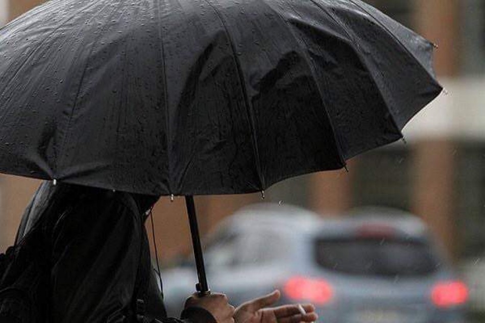 Lluvias continuarán hoy con menos intensidad; mantienen las alertas por vaguada