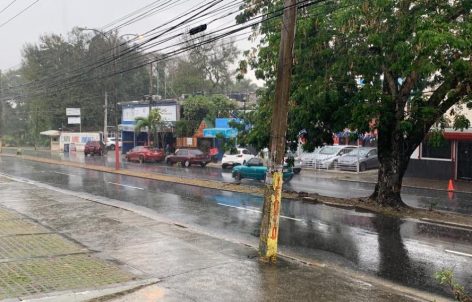 Muere mujer por lluvias en Monse&ntilde;or Nouel