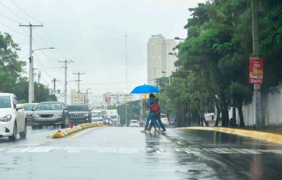 Pronostican lluvias d&eacute;biles y aisladas para distintas regiones del pa&iacute;s en primer d&iacute;a del a&ntilde;o