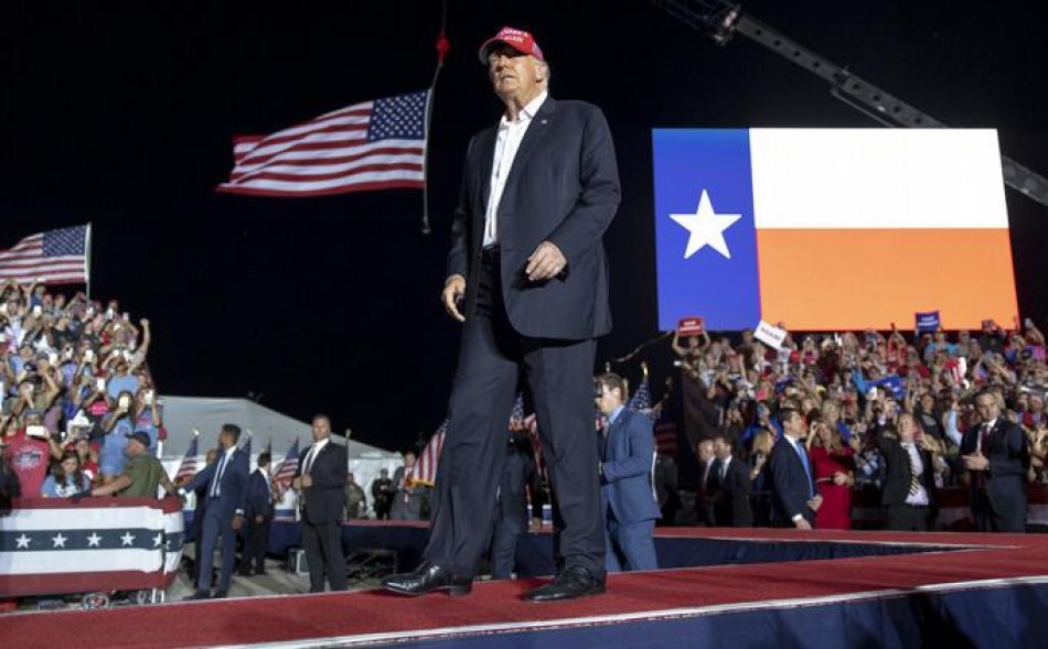 Los abogados de Trump reciben la citaci&oacute;n de la comisi&oacute;n que investiga el asalto al Capitolio