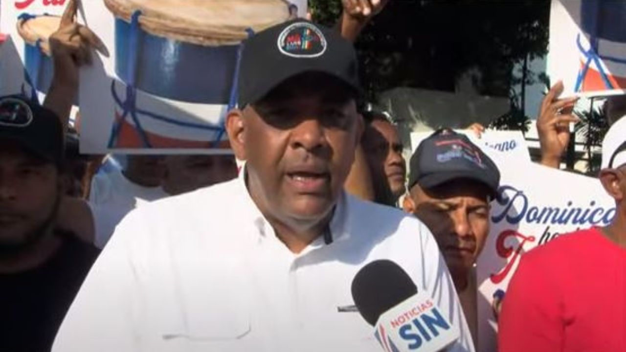 Simpatizantes expresan apoyo al gobierno de Luis Abinader