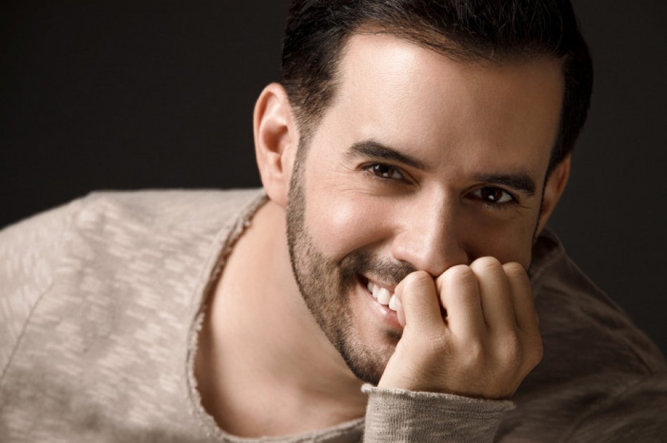 Manny Cruz estrena el álbum "Cuatro 26", en su cuarto lanzamineto