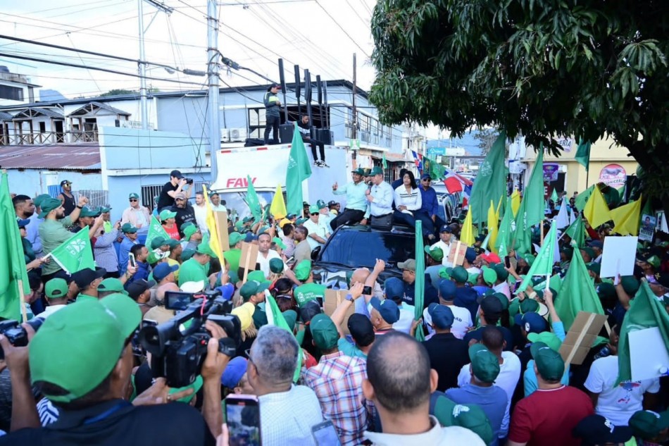 Abinader da marcha atr&aacute;s otra vez, tras presentar proyecto sin &ldquo;sentido de racionalidad&rdquo;, asegura Leonel