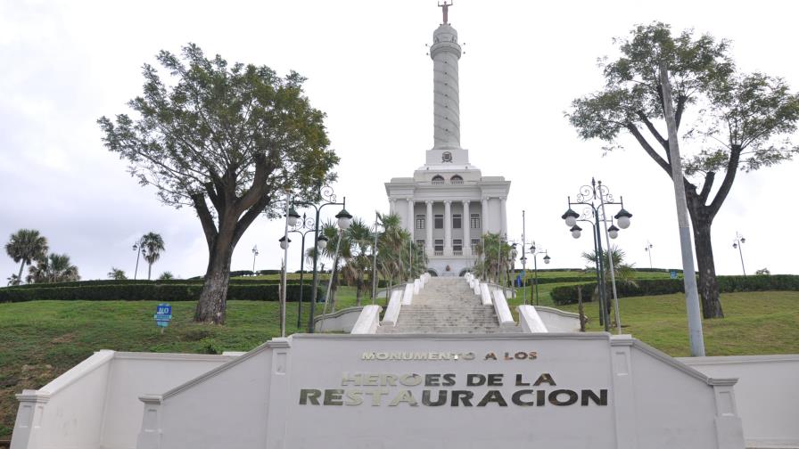 Abinader encabezar&aacute; desfile en Santiago por D&iacute;a de la Restauraci&oacute;n