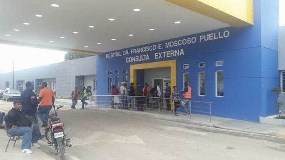 Médicos anuncian paro de 72 horas en el Moscoso Puello