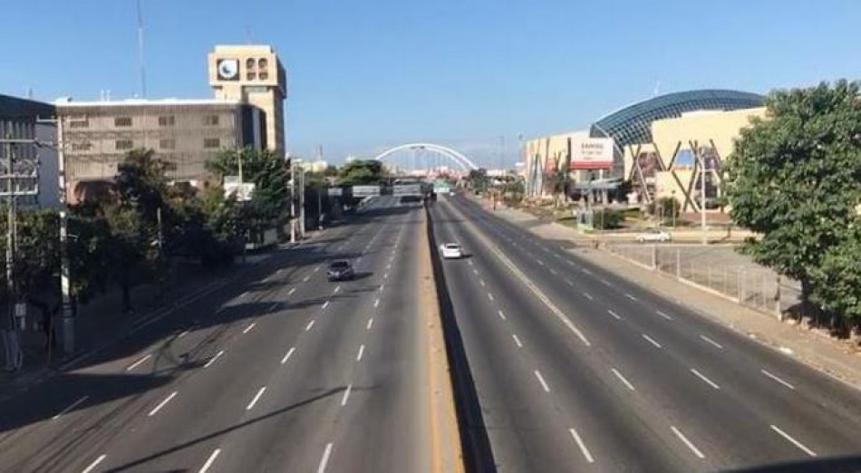 Navidad con tr&aacute;nsito vehicular despejado en la capital dominicana