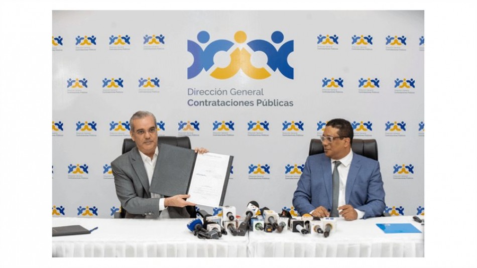 Ley de Contrataciones entra en vigencia con prisi&oacute;n para funcionarios que negocien con el Estado