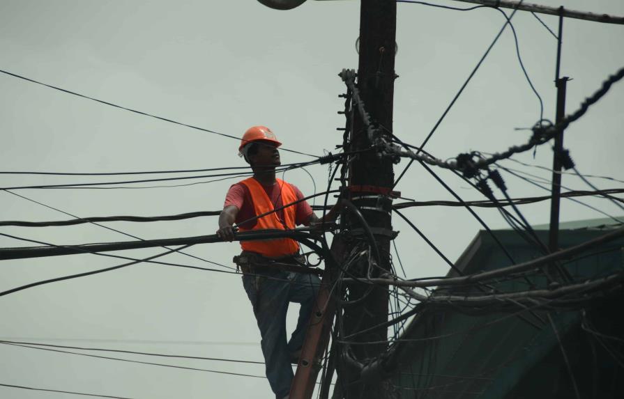 RD lidera pa&iacute;ses con p&eacute;rdidas de energ&iacute;a el&eacute;ctrica, a pesar de aumentar clientes con facturaci&oacute;n