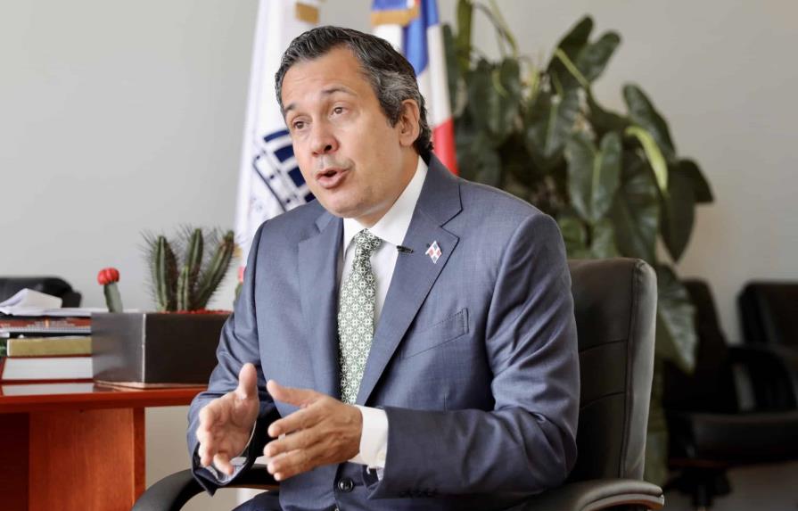 Sigue el terror en edificio de los ministerios de Turismo y Medio Ambiente