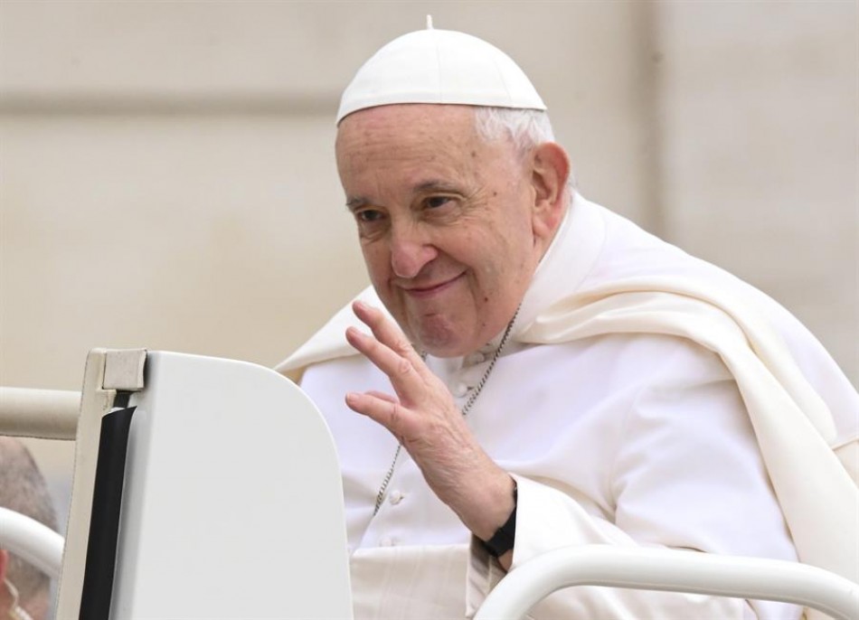 Papa advierte sobre los algoritmos que pueden desestabilizar lo humano