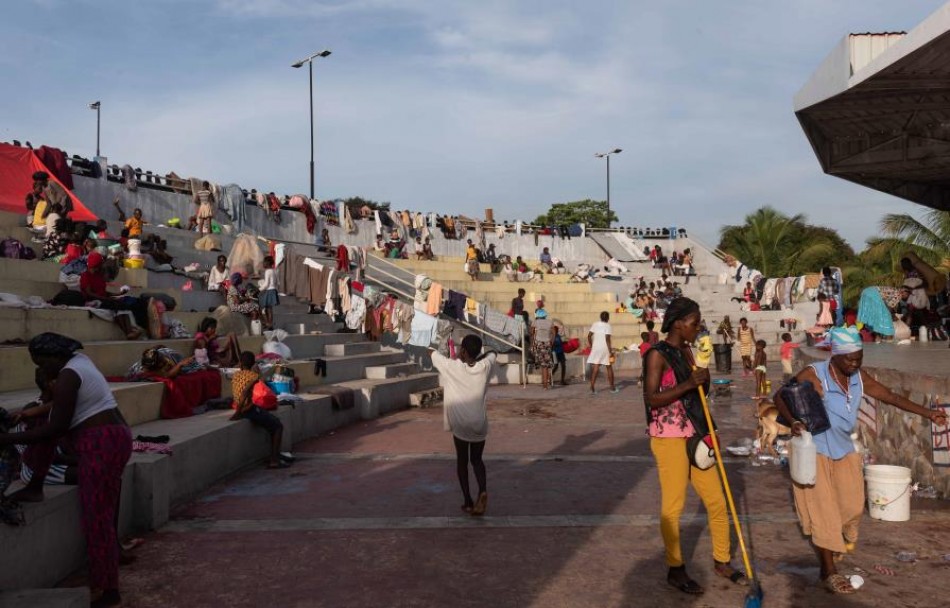 Guerra urbana en Hait&iacute; se ensa&ntilde;a contra los m&aacute;s pobres