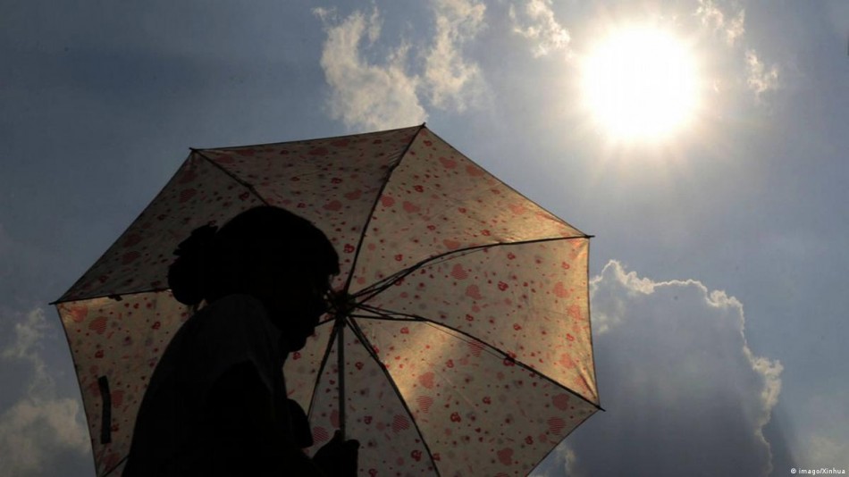 Temperaturas calurosas y aguaceros continuará este viernes