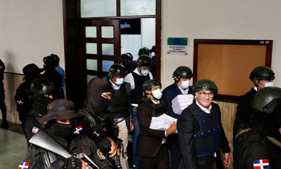 Los imputados del caso Calamar son trasladados a los tribunales bajo fuertes medidas de seguridad