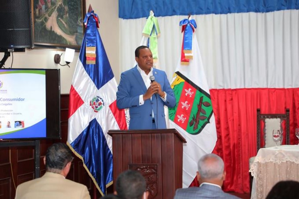 ProConsumidor dice hay precios que bajan y otros est&aacute;n estables