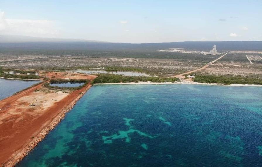 Gobierno inicia trabajos de obras hidrosanitarias del proyecto Pedernales