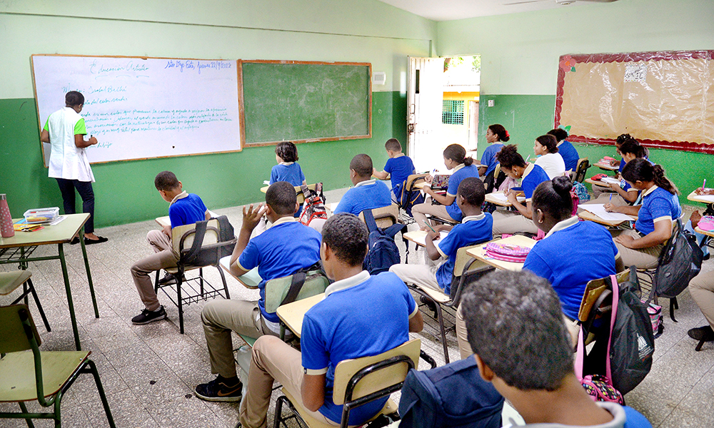 A&ntilde;o escolar finaliza con pobre desempe&ntilde;o y estela de violencia