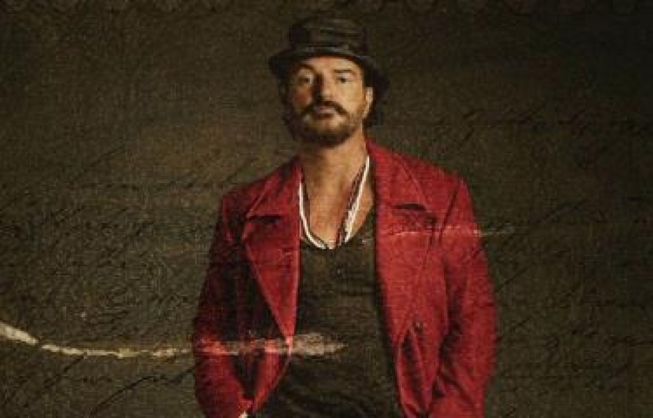 Ricardo Arjona lanza su nuevo &aacute;lbum "Seco"