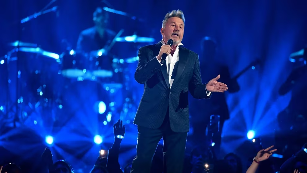 Ricardo Montaner se despide de los escenarios en RD 