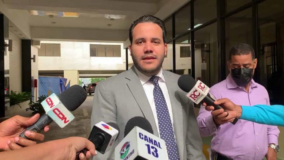 Comisi&oacute;n decidir&aacute; ma&ntilde;ana posibles acusaciones a miembros de C&aacute;mara de Cuentas por faltas graves