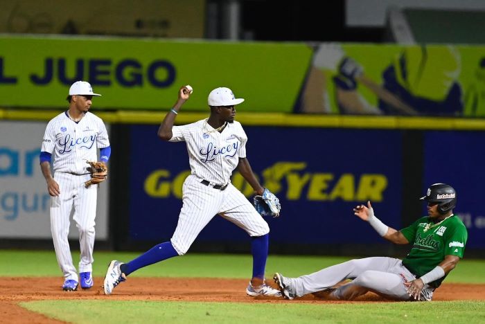 Licey celebra 115 a&ntilde;os con triunfo sobre las Estrellas en beisbol RD