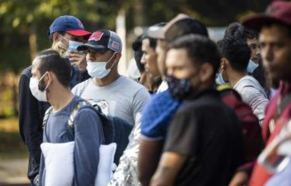 M&aacute;s migrantes en EU podr&iacute;an frenar inflaci&oacute;n, seg&uacute;n informe