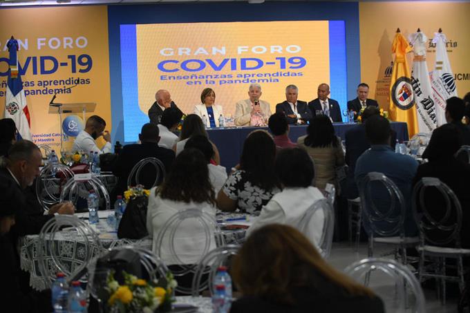 Sacar al personal sanitario con m&aacute;s de 60 a&ntilde;os fue mala idea
