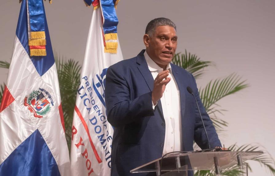 Ministro de Interior y Polic&iacute;a rehusa referirse a informe de ONE sobre homicidios