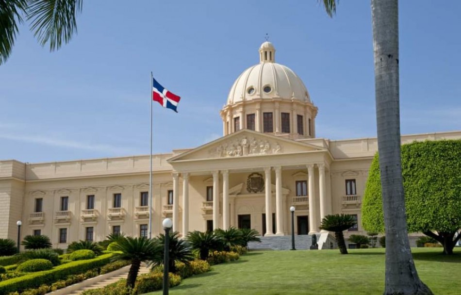 Estos son los desaf&iacute;os de la econom&iacute;a dominicana en 2023, seg&uacute;n 15 expertos consultados