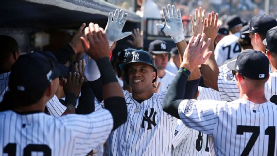 Juan Soto bate&oacute; jonr&oacute;n en primer juego primaveral con los Yankees
