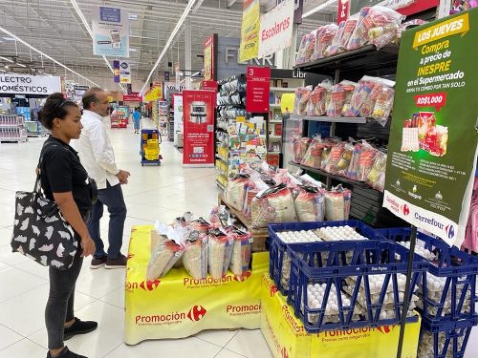 Mayor&iacute;a productos b&aacute;sicos ha bajado, afirma Pro-Consumidor