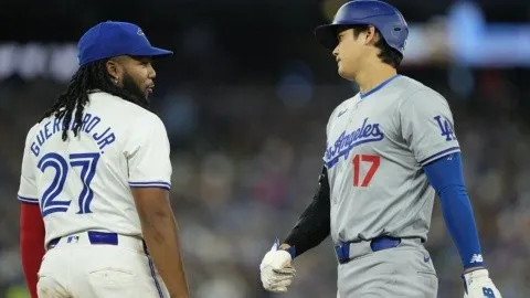 Los Dodgers de Los &Aacute;ngeles salen como favoritos para ganar la Serie Mundial ante los Azulejos de Toronto