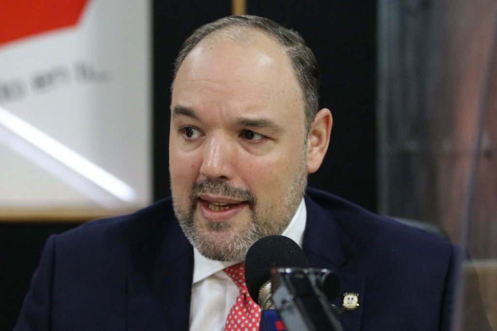 Legisladores valoran ahorros generados por conversi&oacute;n de plantas el&eacute;ctricas a gas natural