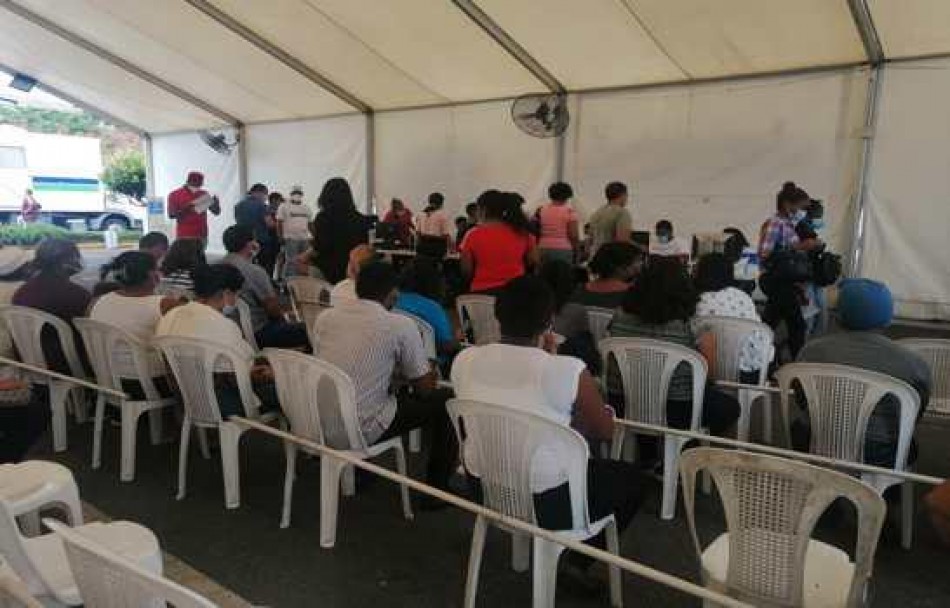 Aumenta cantidad de personas que acuden a Salud P&uacute;blica a realizarse pruebas COVID-19