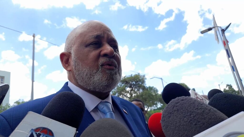 Fulcar dice estar dispuesto a responder ante Procuradur&iacute;a sobre gesti&oacute;n en Educaci&oacute;n