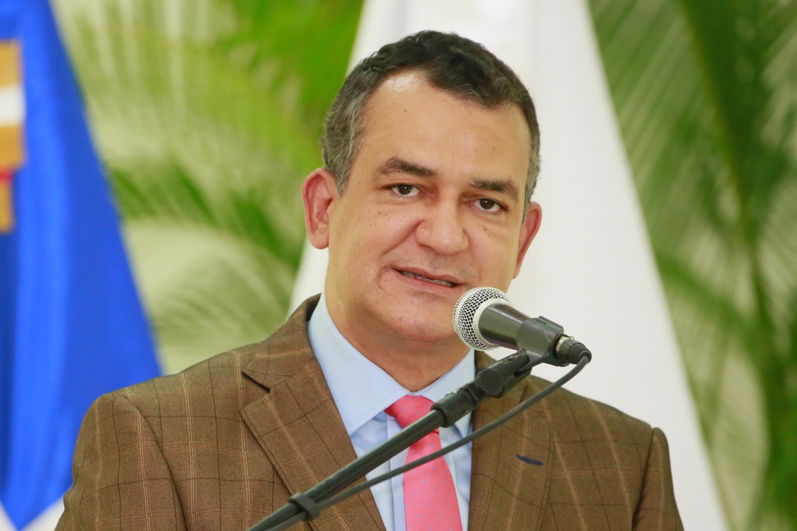 Presidente JCE conf&iacute;a legisladores llevar&aacute;n a buen puerto la reforma electoral