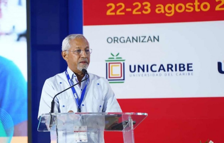 &Aacute;ngel Hern&aacute;ndez quiere despolitizar el Minerd&hellip; si se lo permiten