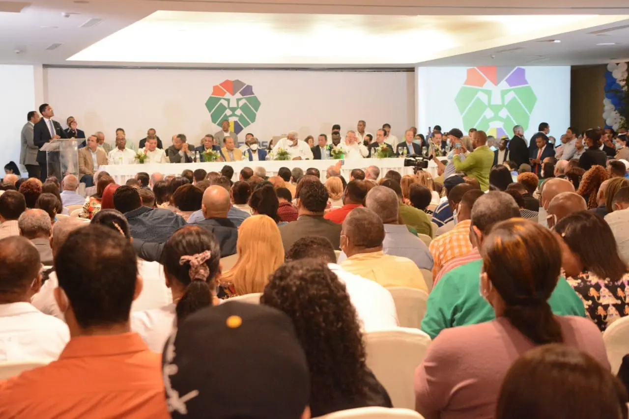 Presentan plataforma concertaci&oacute;n electoral pol&iacute;tica unidos triunfaremos 