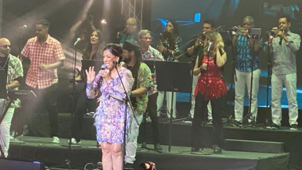 Milly Quezada, emocionada y feliz al recibir el apoyo del p&uacute;blico en "Viva la Reina Tour"
