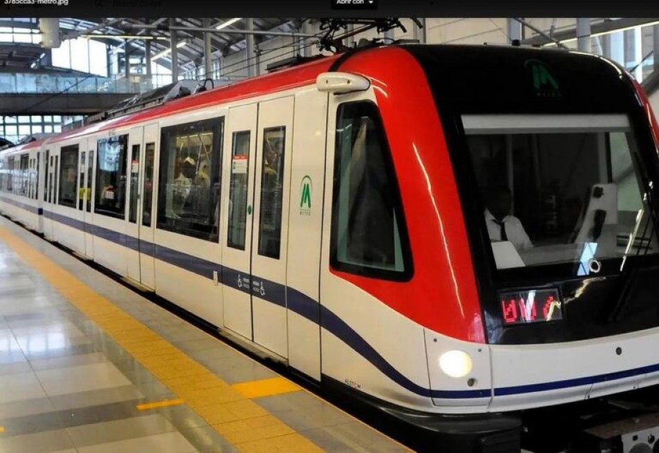 Empleados de Metro Santo Domingo contin&uacute;a protesta este lunes