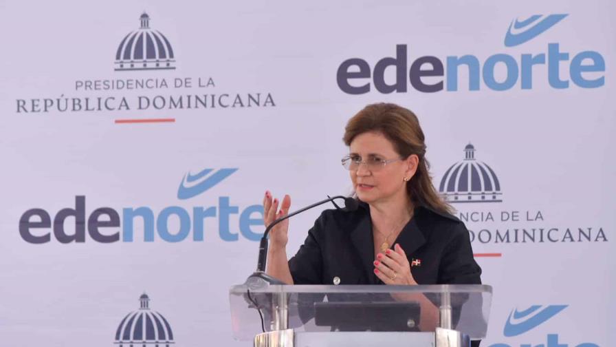 Raquel Pe&ntilde;a: "El presidente se reintegrar&aacute;, si Dios quiere, la pr&oacute;xima semana"