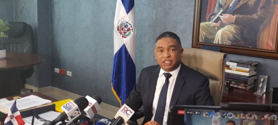 Iván Lorenzo denuncia sectores del gobierno realizan «campaña de descrédito» contra Cámara de Cuentas