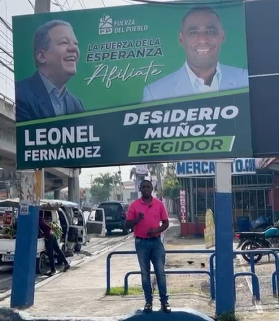 Regidor Desiderio Mu&ntilde;oz primero en iniciar retiro de vallas propagand&iacute;sticas de espacios p&uacute;blicos