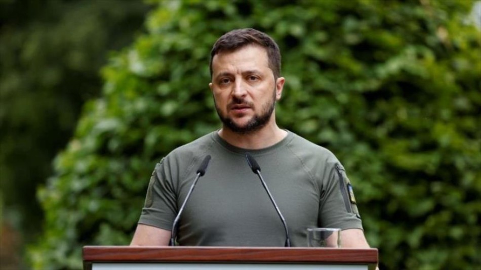 Zelenski destituye a cinco embajadores de Ucrania